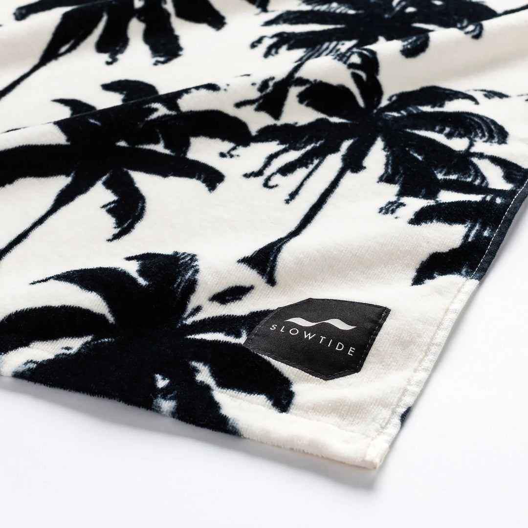 Slowtide Luca Beach Towel - White