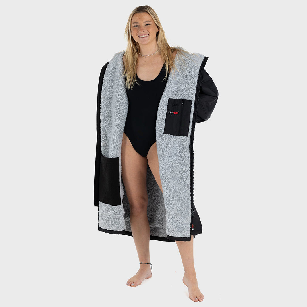 Dryrobe Advance Long Sleeve Change Robe V3 - Black/Grey