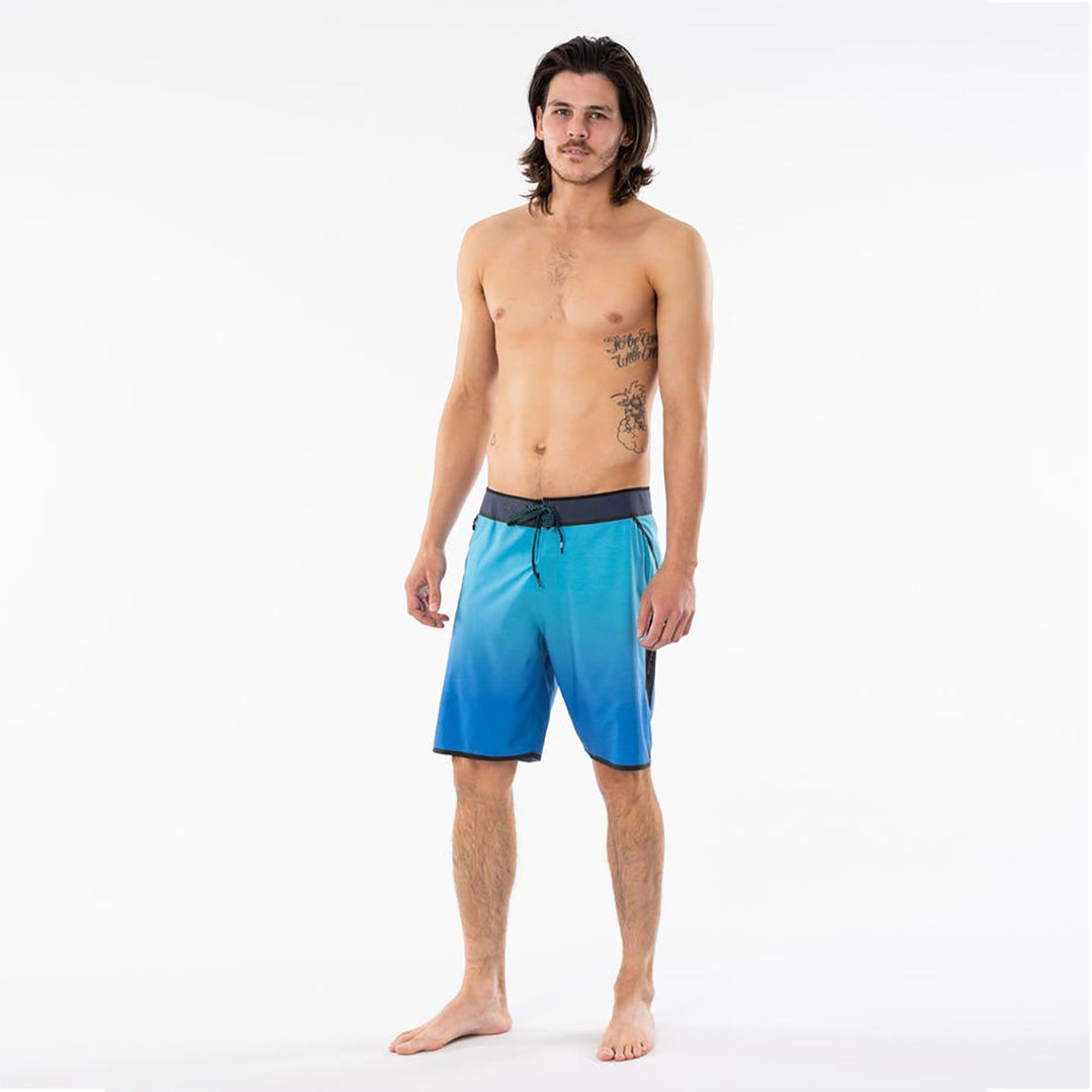 Gabriel Medina Mirage Ultimate 20" Boardshort - Deep Blue