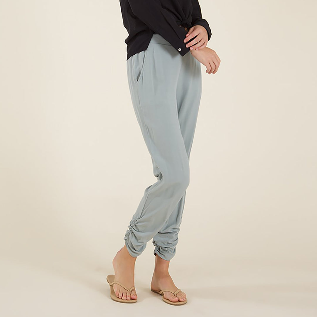 Carve Designs Avery Beach Pant - Thyme